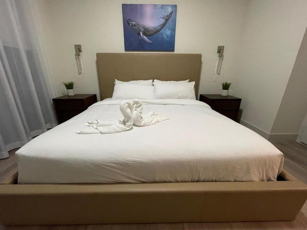 Costa Hollywood Steps To Beach Ngoại thất bức ảnh
